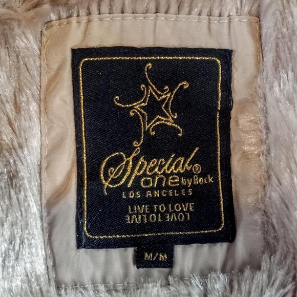 Rock Revolution Tan Quilted Faux Fur Lined Zip Vest - Picture 5 of 7